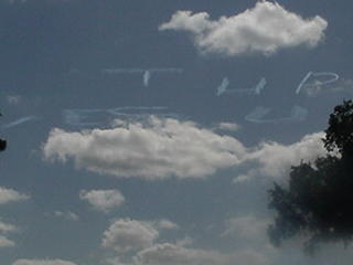 Paranormal Photos: Florida Sky Writing with Chem Trails